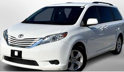 2017 Toyota Sienna LE