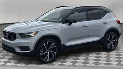 2020 Volvo XC40 T5 R-Design