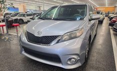 2012 Toyota Sienna SE 8-Passenger