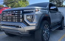 2023 GMC Canyon Denali