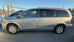 2013 Chrysler Town and Country Touring