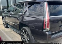 2017 Cadillac Escalade Standard