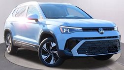 2025 Volkswagen Taos SE 4Motion
