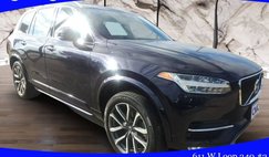 2017 Volvo XC90 T6 Momentum