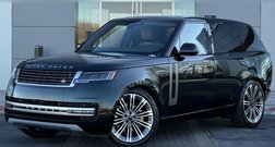 2026 Land Rover Range Rover P530 SE