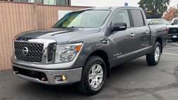 2017 Nissan Titan SV