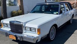 1989 Lincoln Town Car Signature Special Edition