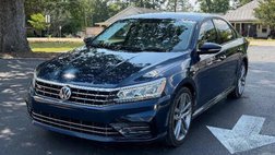 2018 Volkswagen Passat 2.0T R-Line