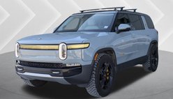2023 Rivian R1S Adventure