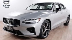 2023 Volvo S60 Recharge T8 Plus Dark Theme