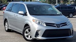 2020 Toyota Sienna LE