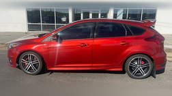 2018 Ford Focus ST