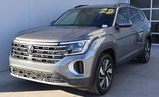 2025 Volkswagen Atlas SE
