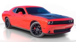 2017 Dodge Challenger SXT Plus