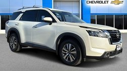 2024 Nissan Pathfinder SL