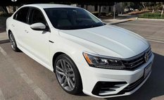 2018 Volkswagen Passat 2.0T R-Line