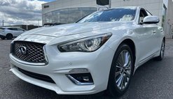 2023 Infiniti Q50 Luxe