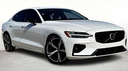 2024 Volvo S60 B5 Plus Dark Theme