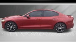 2021 Volvo S60 T5 Momentum