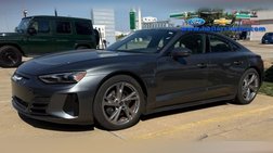 2023 Audi e-tron GT quattro Premium Plus