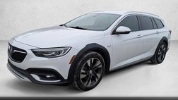 2018 Buick Regal TourX Essence