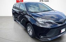 2026 Toyota Sienna XLE 7-Passenger