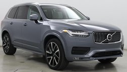 2022 Volvo XC90 T6 Momentum 7-Passenger