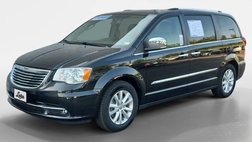 2016 Chrysler Town and Country Limited Platinum