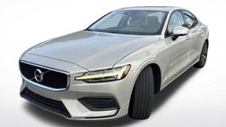 2020 Volvo S60 T5 Momentum