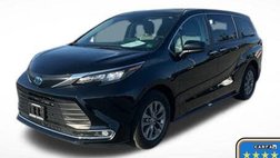 2024 Toyota Sienna XLE 7-Passenger