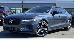 2021 Volvo S60 Recharge T8 R-Design Expression