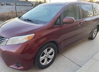 2014 Toyota Sienna LE 8-Passenger