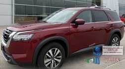 2022 Nissan Pathfinder SL