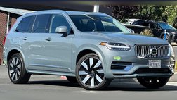 2023 Volvo XC90 Recharge T8 Ultimate Bright Theme 7P