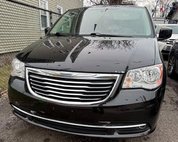 2016 Chrysler Town and Country Touring