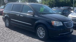 2014 Chrysler Town and Country Touring-L