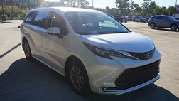 2024 Toyota Sienna XLE