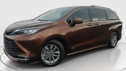 2021 Toyota Sienna XLE