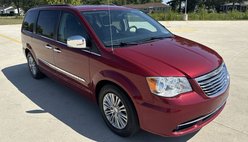 2016 Chrysler Town and Country Touring-L Anniversary Edition