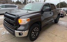 2016 Toyota Tundra SR5