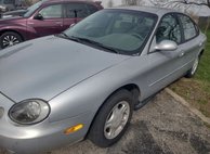 1996 Ford Taurus GL