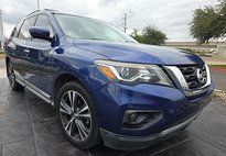 2017 Nissan Pathfinder Platinum