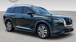 2022 Nissan Pathfinder Platinum