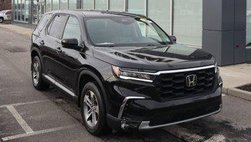 2024 Honda Pilot EX-L w/Rear Captain's Chairs