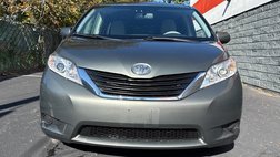 2014 Toyota Sienna LE