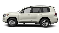 2017 Toyota Land Cruiser Base