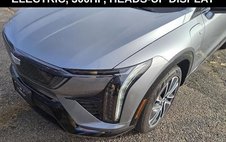 2025 Cadillac OPTIQ Sport 2