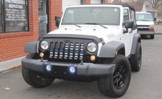 2017 Jeep Wrangler Willys Wheeler