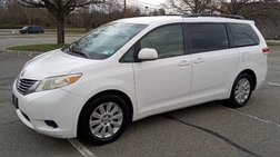 2012 Toyota Sienna LE 7-Passenger