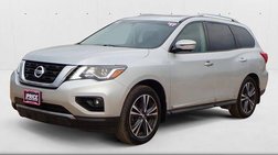 2017 Nissan Pathfinder Platinum